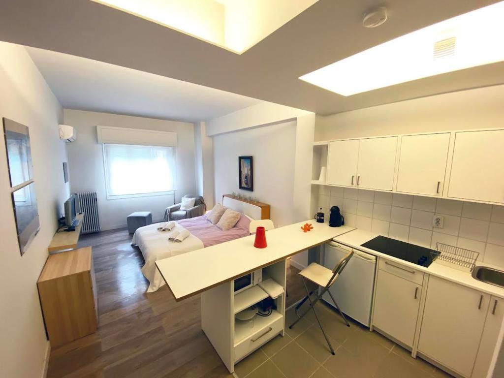 Cozy Studio At Koukaki Athens Luaran gambar